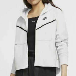 Pink Nike te h Size Small